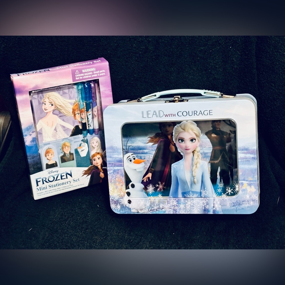 Disney Frozen 3D Tin XL Lunch Box with Stationary Set